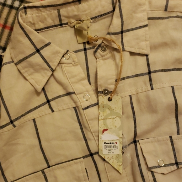 BKE size small Buckle Top NWT $59.95 - Picture 6 of 6